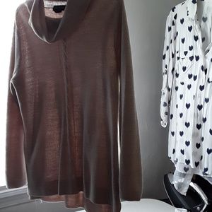 Dana Buchman Tan Sweater